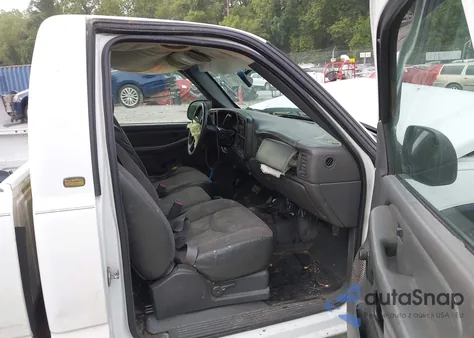 2005 Chevrolet Silverado C1500 from USA, damaged, VIN 1GCEC14X65Z300557